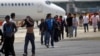 Vuelo con deportados llega a Honduras