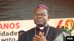 Bispo do Namibe Don Dionisio Hisilenapo