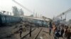 بھارت: اترپردیش میں ٹرین حادثہ، 23 افراد ہلاک
