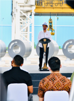 Presiden Jokowi Meresmikan Pabrik Baja Tercanggih ke-2 di Dunia milik PT Krakatau Steel (Persero) Tbk di Cilegon, Banten, Selasa (21/9). (Foto: Courtesy/Biro Setpres)