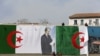 Algérie: contesté de toutes parts, le président de la chambre basse démissionne