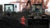 "북한, 석탄 가격 폭락으로 외화난" - WSJ