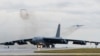 Bombarderos B-52 de EE.UU. llegan a base aérea en Qatar