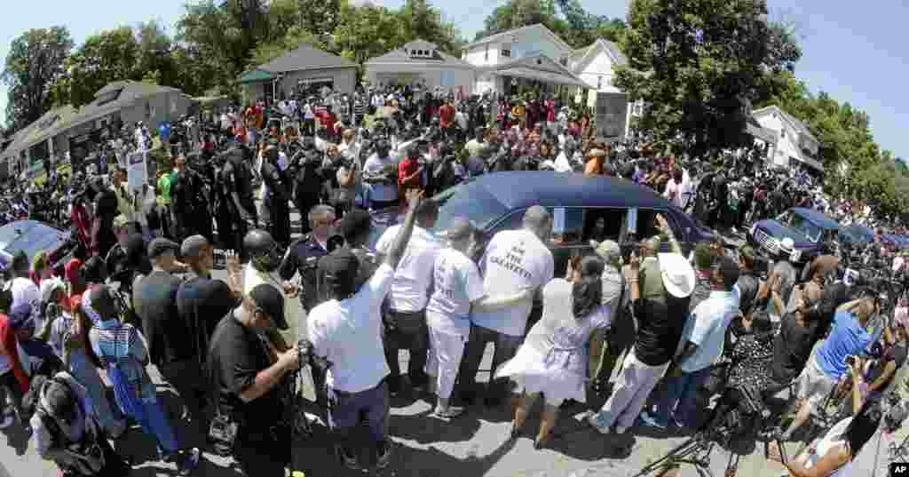 Muhammad Ali Memorial