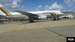 Indizamtshina ye Air Zimbabwe.