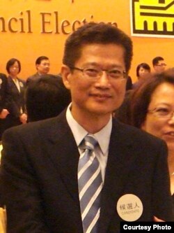 香港发展局局长陈茂波 (维基共享)