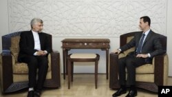 Sekretar iranskog Nacionalnog saveta za bezbednost Said Džalili tokom susreta sa sirijskim predsednikom Bašarom al-Asadom