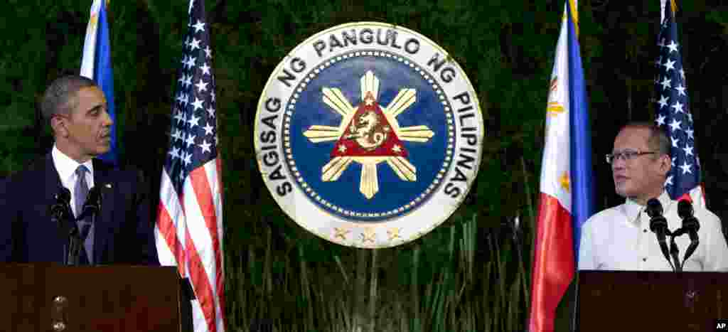 President Barack Obama states&nbsp;during a joint news conference with&nbsp;President Benigno Aquino III, that a 10-year agreement signed Monday, April 27, will give the U.S. military greater access to Philippine bases, helping to promote peace and stability in the region, Malacanang Palace, Manila, Philippines, April 28, 2014.&nbsp; &nbsp;