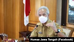 Gubernur Jawa Tengah Ganjar Pranowo masih menjadi calon terunggul dalam pemilu presiden 2024, menurut temuan survei terbaru SMRC. (Foto: Facebook/Humas Jawa Tengah).