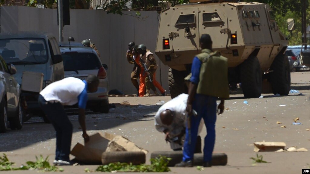 Extremistas Islámicos Atacan La Capital De Burkina Faso Noticias Del Mundo Actual
