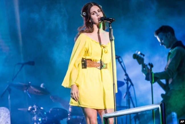 Lana Del Rey in concert.