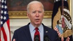 Joe Biden réclame l'interdiction des fusils d'assaut