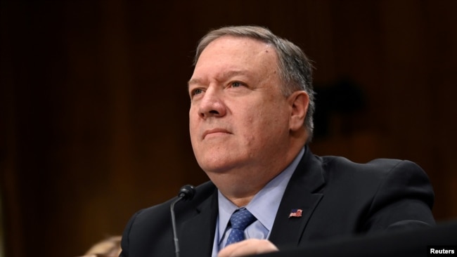 Le Secrétaire d’État américain Mike Pompeo témoigne devant une audience du Comité des relations extérieures du Sénat sur la demande de budget du Département d’État à Washington, États-Unis, le 10 avril 2019.