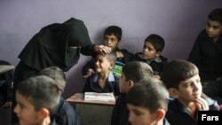 یک مدرسه ابتدایی در ایران