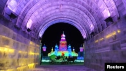 Harbin, en China, es considerada como la mayor ciudad de hielo en el mundo, con una milenaria tradición de escultores sobre hielo.