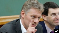 Dmitri Peskov, le porte-parole de la présidence russe, n'a fourni aucune précision sur cet accord d'échanges 