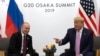Tổng thống Mỹ Donald Trump và Tổng thống Nga Vladimir Putin trong một cuộc hội đàm song phương bên lề hội nghị G20 ở Osaka, Nhật Bản, ngày 28 tháng 9, 2019.
