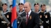 러 푸틴 대통령, 크림반도 병합 후 첫 방문