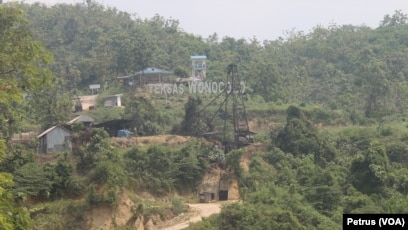 Penambang Tradisional Bojonegoro Mengais Sisa Emas Hitam Wonocolo