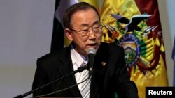 Tổng Thư Ký LHQ Ban Ki-moon hối thúc Thủ tướng Nouri al-Maliki mở cuộc hội đàm và chọn đường lối hội nhập hơn cho chính phủ.