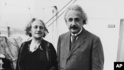 Albert Einstein and his wife Elsa, his first cousin, arrive in the port of San Diego, California, December 30, 1930.