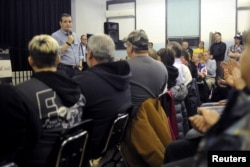 U.S. Republican presidential candidate Ted Cruz speaks at the Goldfield Old Schoolhouse in Goldfield, Iowa, Jan. 7, 2016.