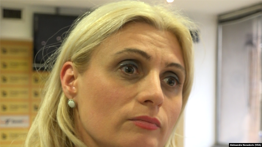 Predsednica Udruženja građana zaduženih u švajcarskim francima, Jelena Pavlović, Foto: VOA