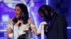 Arquivo: Cardi B recebe o Grammy para Melhor Album Rap em fevereiro de 2019 - ao lado o rapper Offset