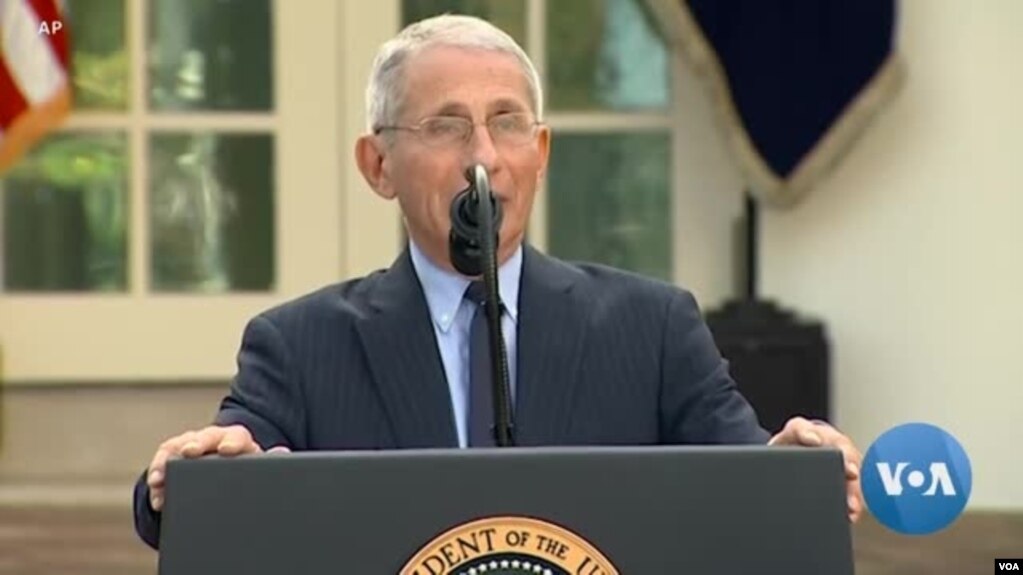 Dr. Fauci: Nuk është e sigurt se koha e ngrohtë do ta dobësojë koronavirusin