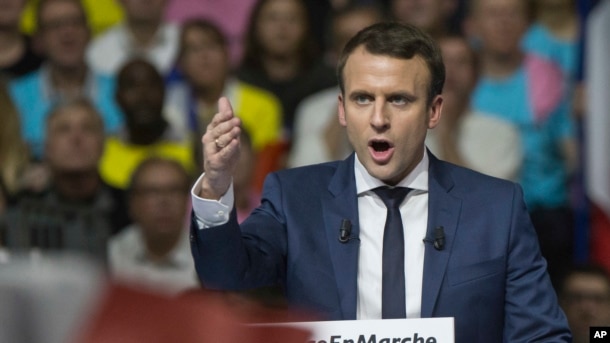 Ứng cử viên tổng thống Pháp Emmanuel Macron diễn thuyết trong một cuộc tập hợp tại thành phố Lyon, Pháp, ngày 4 tháng 2, 2017.