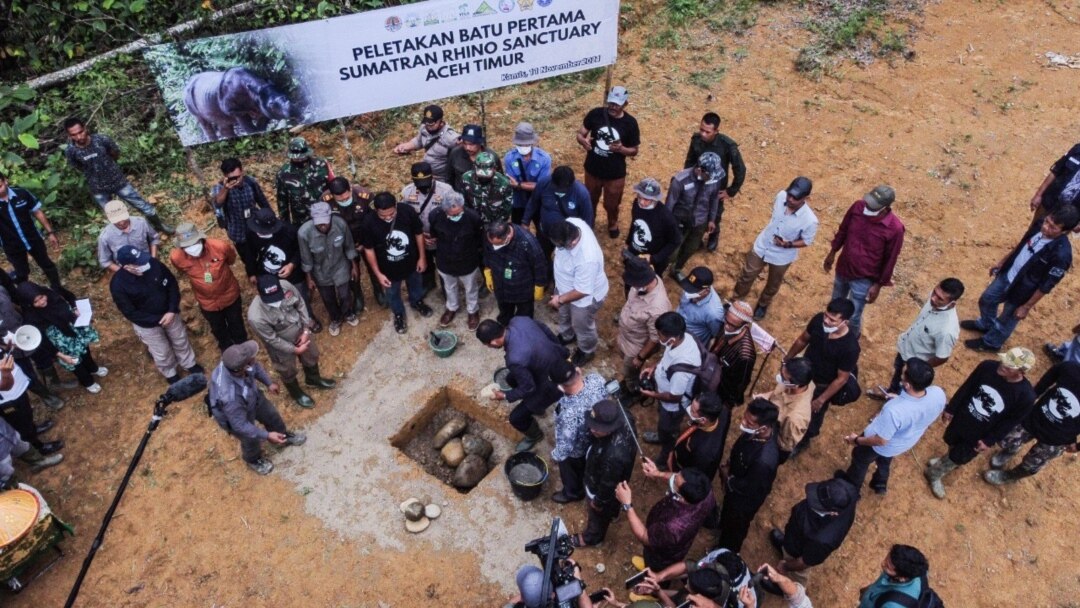 Peletakan baru pertama Suaka Badak Sumatera atau Sumatran Rhino Sanctuary (SRS), di Aceh timur, Provinsi Aceh, Kamis 11 November 2021. (Courtesy: Forum Konservasi Leuser)