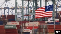 Các container hàng của Trung Quốc tại cảng Los Angeles ở Long Beach, California (ảnh tư liệu, 14/5/2019)