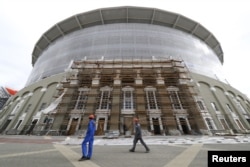 Ekaterinburg Arena masih dalam pengerjaan di Kota Yekaterinburg, Rusia, 18 September 2017.