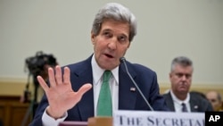 John Kerry testifies before the House Foreign Affairs Committee, Dec. 10, 2013. 