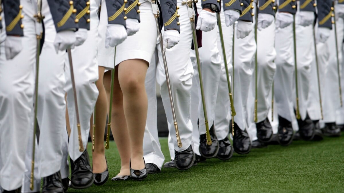 Rise In Reports Of Sexual Assault At Us Navy Army Academies 5500