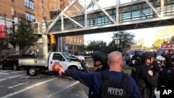 Policija na mjestu gde je u New Yorku prijavljena pucnjava