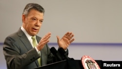 哥倫比亞總統桑托斯在2017年的一次記者會上。 (資料圖片)