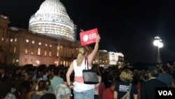 Protesters gather outside the Capitol during the Democrat sit-in, June 22, 2016. (R. Green/VOA)