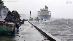 Super Typhoon Surigae Brings Huge Waves to the Philippines 