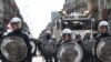比利时警察驱散布鲁塞尔右翼示威者