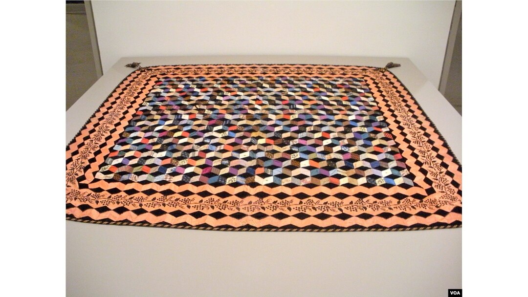 Victoria Royall Broadhead’s "Tumbling Blocks" quilt earned the top prize at several state fairs in the 1860s. (J. Taboh/VOA)