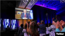 Perdana Menteri Israel Benjamin Netanyahu menyampaikan sambutan untuk para peserta konferensi Kristen untuk Israel di Washington, D.C., melalui tautan video, 23 Juli 2018.