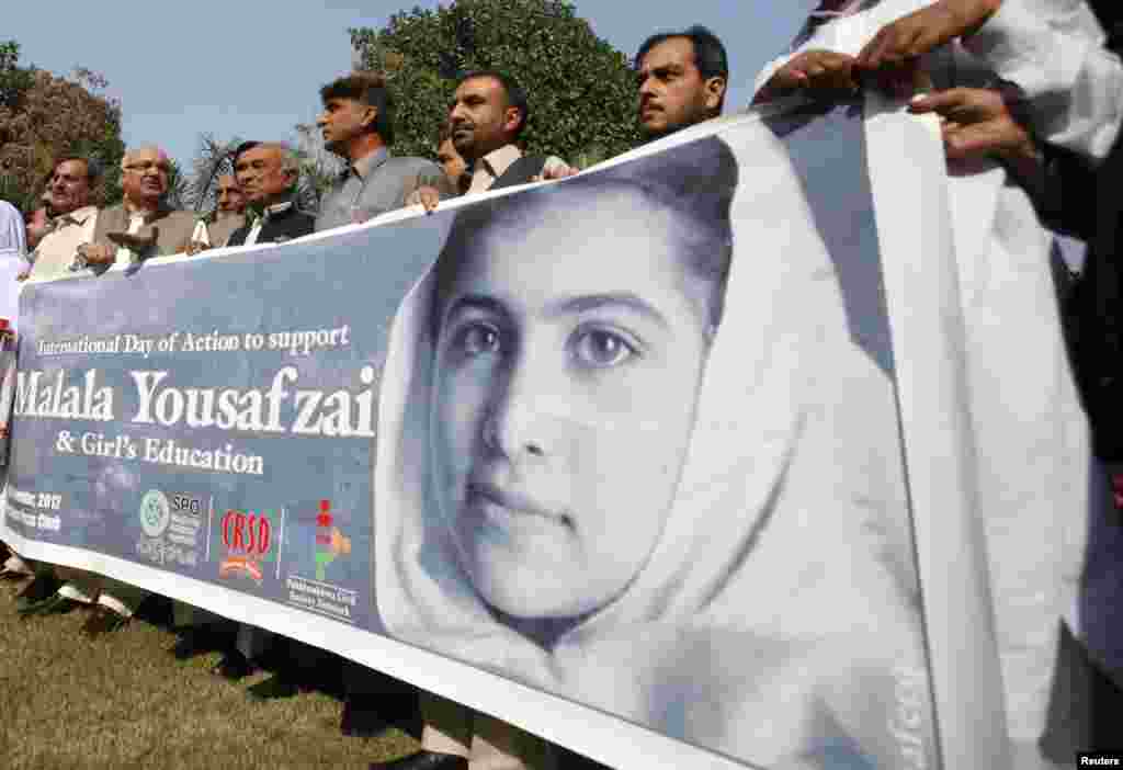 جنوری کے آخر یا فروری کے ابتدائی ہفتے میں ملالہ کے سر کی سرجری کے لیے اُنھیں دوبارہ اسپتال داخل کیا جائے گا۔