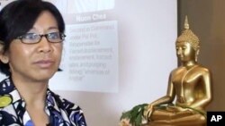 រូបឯកសារ៖ អ្នកស្រី​សាស្ត្រាចារ្យ​នូ លក្ខិណា ពេលផ្តល់បទ​សម្ភាសន៍​ជាមួយ​ VOA នៅ​ ​រដ្ឋ​កាលីហ្វ័រនីញ៉ា។​