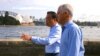 澳大利亚总理特恩布尔陪同到访的中国总理李克强在悉尼海港观光。（2017年3月25日）