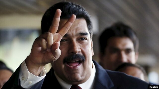 El presidente Nicolás Maduró ha ordenado una revisión "integral" de las relaciones con Estados Unidos debido a un supuesto espionaje de la NSA  a PDVSA.