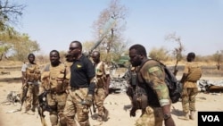 Sojojin Operation Lafiya Dole sun ceto wata tsohuwa da jikarta daga wani sansanin 'yan Boko Haram.