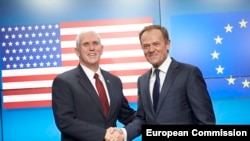 From left to right: Mr Mike PENCE, Vice-President of the USA; Mr Donald TUSK, President of the European Council. Shoot location: Bruxelles - BELGIUM Shoot date: 20/02/2017