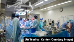 UW Medical Center, Seattle, Washington, USA, le 16 septembre 2015.