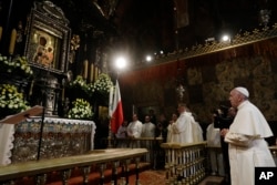 Pope Francis prays in front of the Black Madonna in the Jasna Gora' shrine in Czestochowa, July 28, 2016.